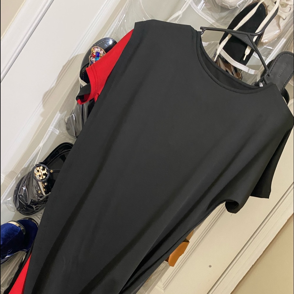 BODYCON NEVER USED BLACK AND RED